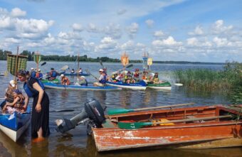 В Калязине завершился детский крестный ход по реке Нерль