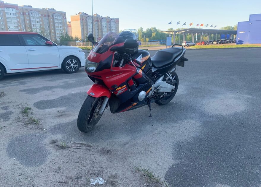 Жителей Твери просят помочь с поиском угнанного мотоцикла