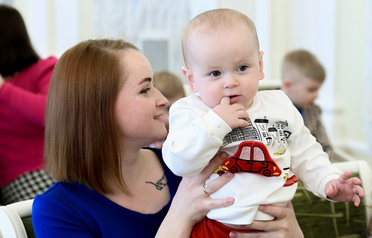 3 883 брака и 4 770 новорожденных зарегистрировали в Тверской области