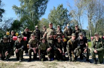 Военно-патриотический слет в Тверской области объединил подростков из разных уголков страны Военно-патриотический слет в Тверской области объединил подростков из разных уголков страны