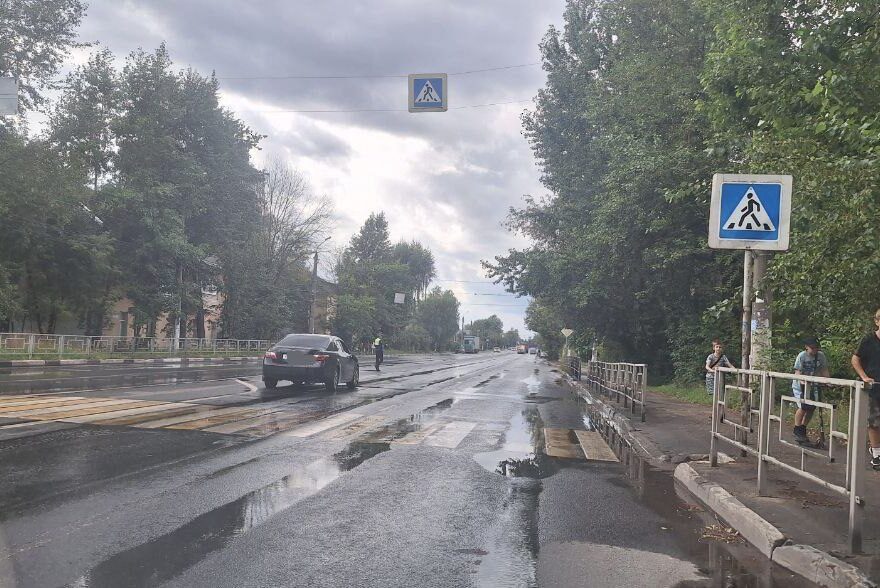 На Туполева в Твери сбили 14-летнего самокатчика На Туполева в Твери сбили 14-летнего самокатчика