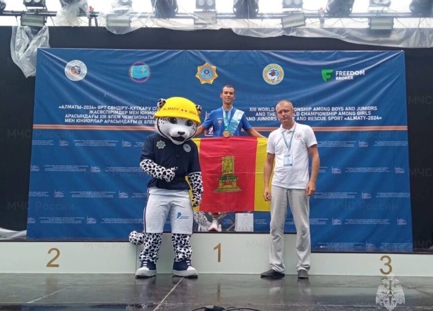 Парень из Тверской области стал чемпионом мира по пожарно-спасательному спорту Парень из Тверской области стал чемпионом мира по пожарно-спасательному спорту