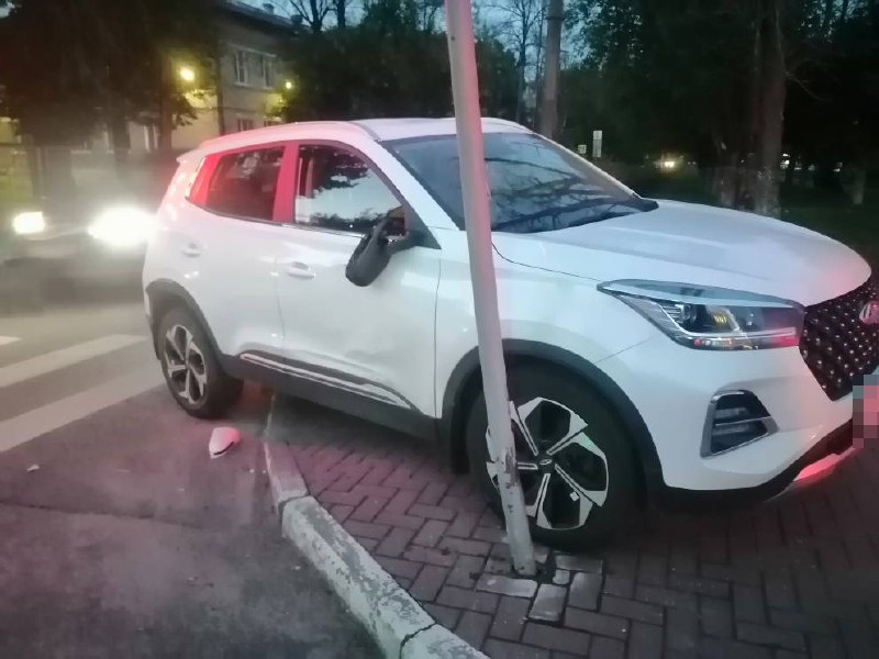 Двое нарушителей спровоцировали ДТП в Твери, есть пострадавший