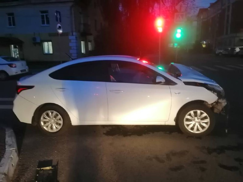 Двое нарушителей спровоцировали ДТП в Твери, есть пострадавший