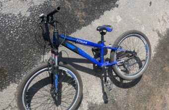 В Твери внедорожник сбил 12-летнего велосипедиста В Твери внедорожник сбил 12-летнего велосипедиста