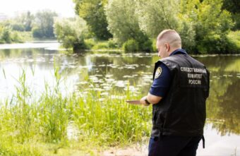 В Тверской области выясняют обстоятельства гибели мужчины, тело которого нашли в реке