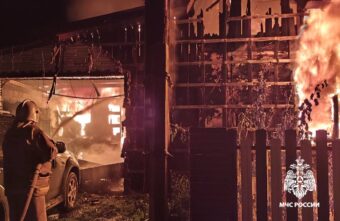 Ночью в Тверской области загорелся жилой дом