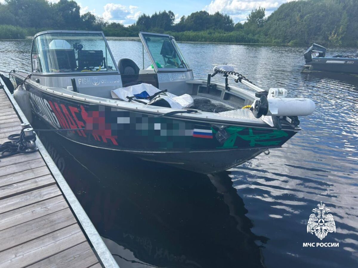 Два человека пострадали в столкновении двух катеров в Тверской области