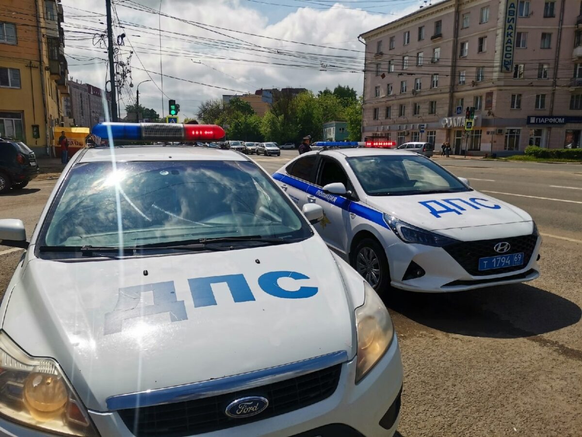 7 водителей без прав поймали в Твери за неделю