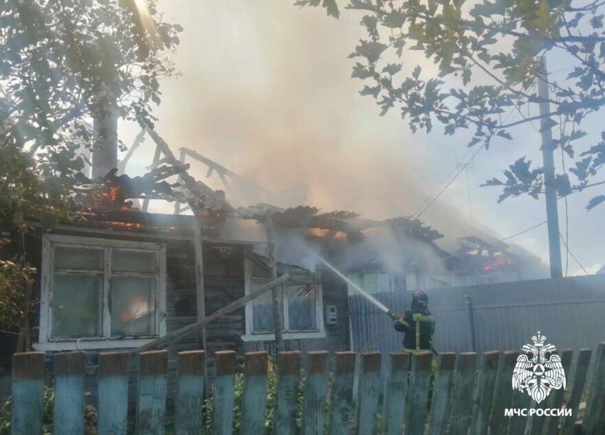 В Тверской области сгорел жилой дом