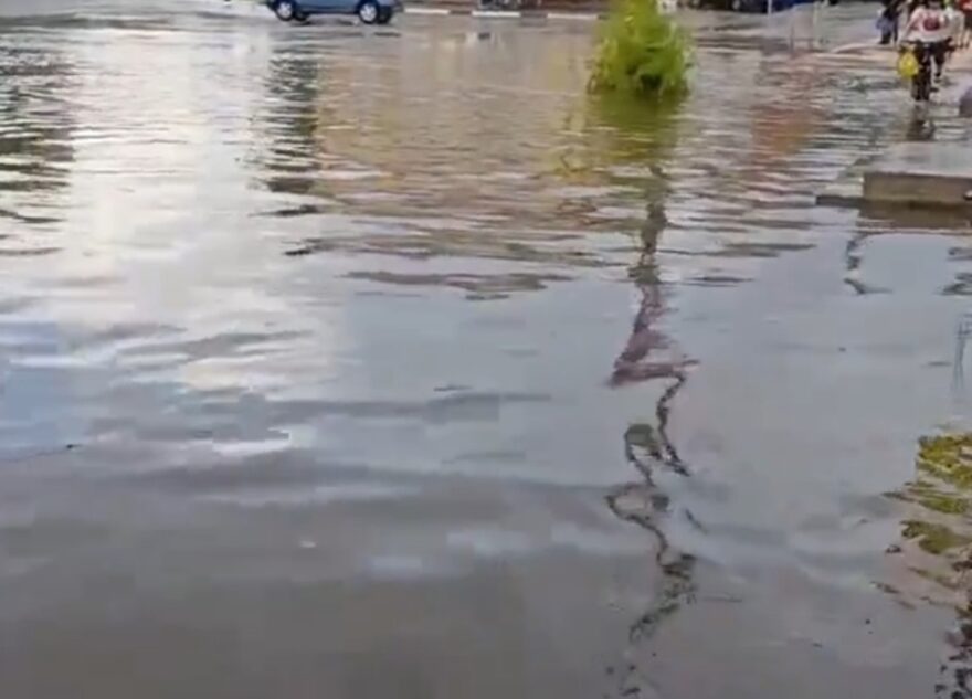 После ливня Торжок ушел под воду