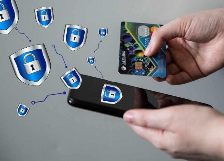 Житель Твери отдал за замену сим-карты 200 тысяч рублей