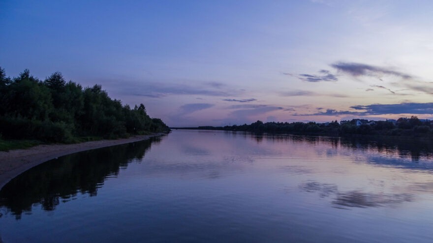Из реки в Твери достали тело мужчины