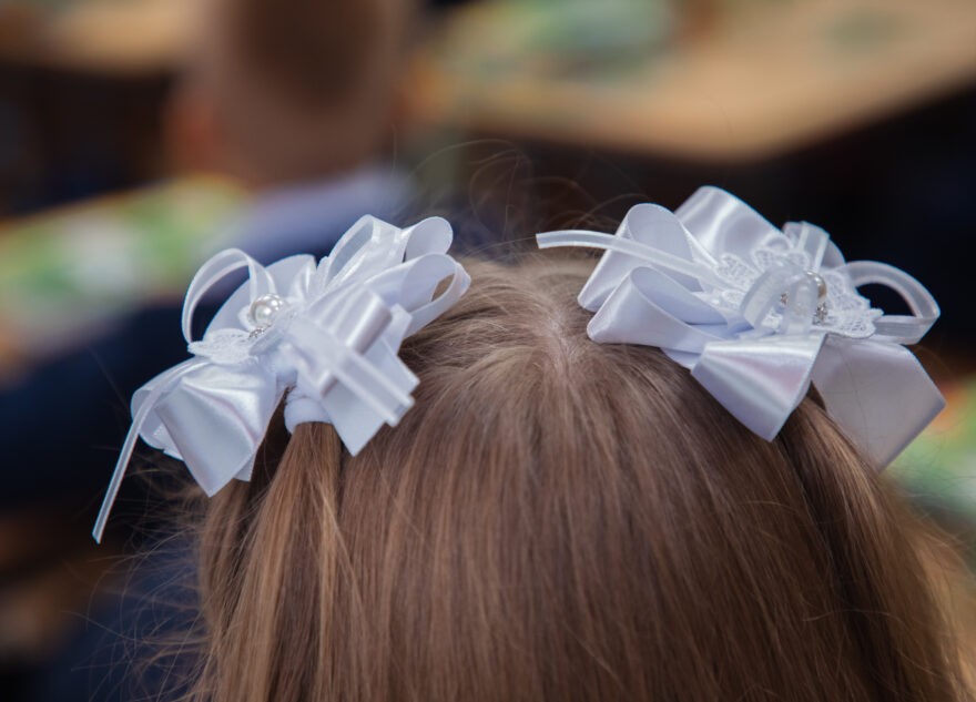 В прямом эфире Игорь Руденя рассказал, что детей мигрантов будут учить русскому языку и традициям