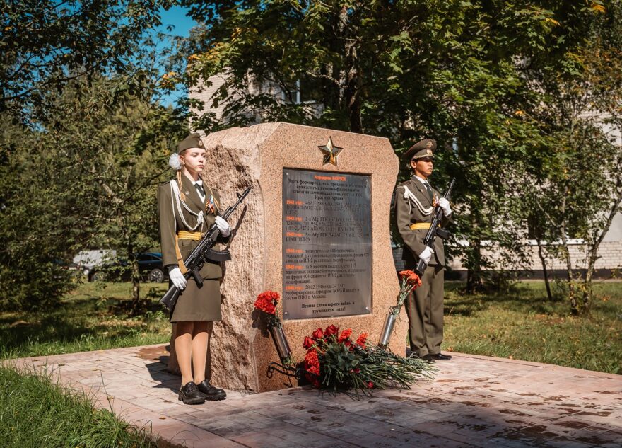 В Тверской области открыли мемориал в честь героических подвигов лётчиков и тружеников аэродрома «Борки»