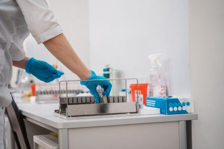 В России растет заболеваемость лихорадкой Западного Нила В России растет заболеваемость лихорадкой Западного Нила