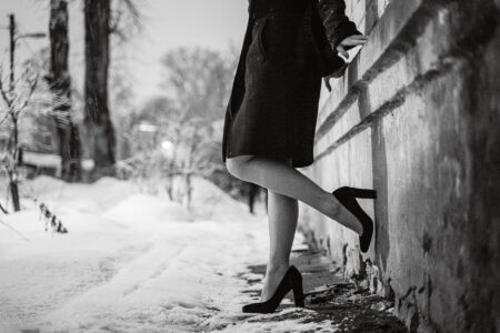 23-летний тверитянин перевел 30 тысяч рублей за отказ от интимных услуг