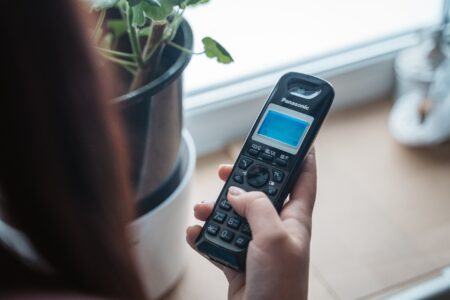 Жителей Тверской области призывают соблюдать правила безопасности на улицах и дома