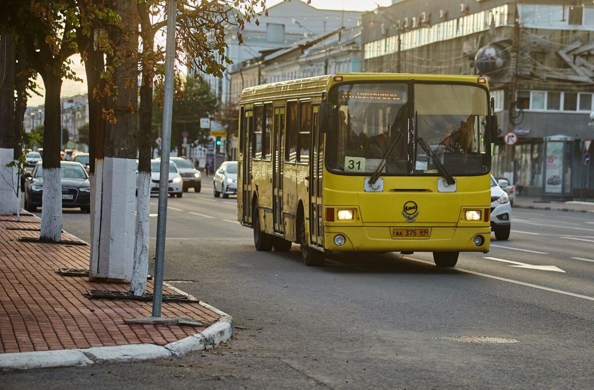 В Торжке изменится схема движения некоторых автобусов