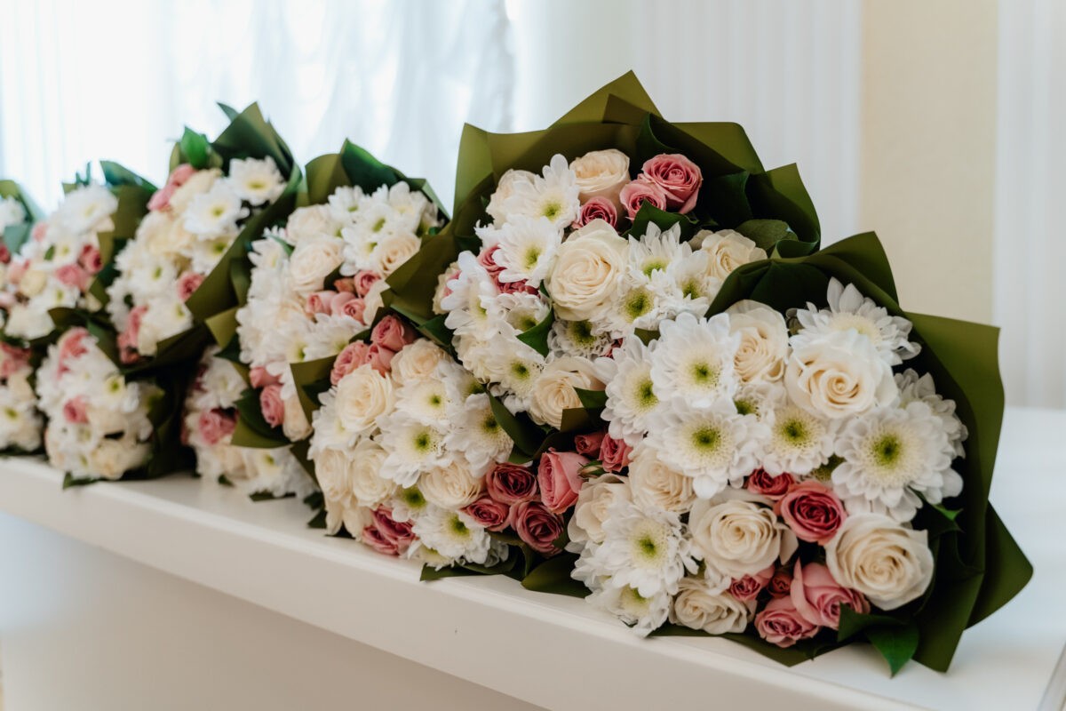 Перед 1 сентября букеты подорожали вдвое