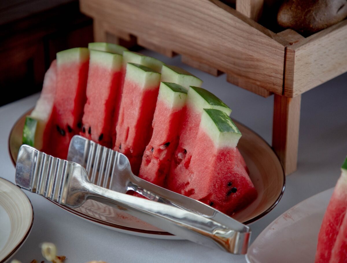 Россиянам рассказали, как выбрать самый спелый и сладкий арбуз