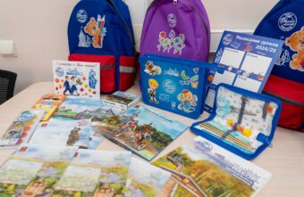 «Учись! Побеждай!»: 5300 первоклассников Тверской области получают бесплатные школьные наборы «Учись! Побеждай!»: 5300 первоклассников Тверской области получают бесплатные школьные наборы