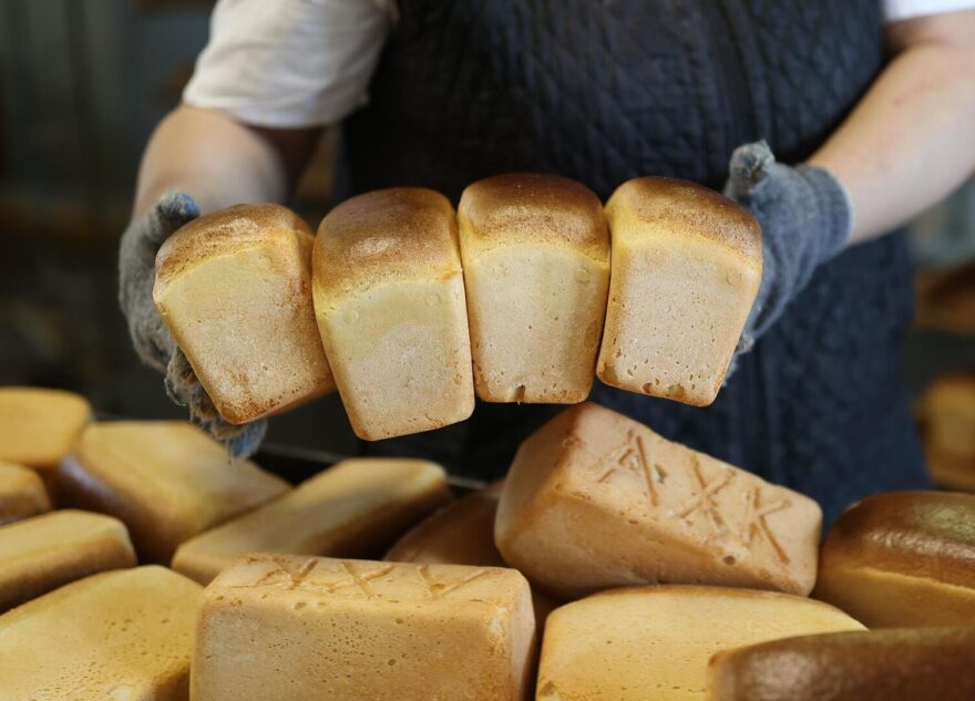 В Тверской области выросли цены на хлеб, масло и молоко