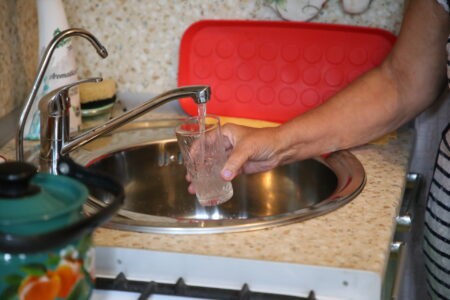 В Твери 12 сентября у жителей отключат горячу воду В Твери 12 сентября у жителей отключат горячу воду