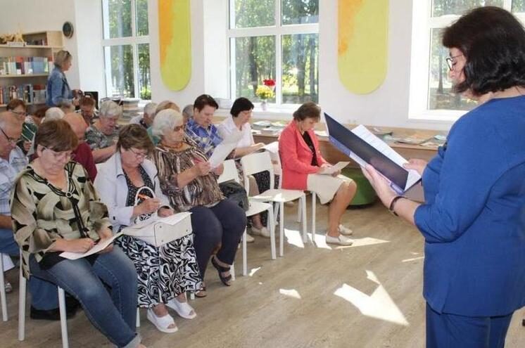 В Андреаполе пенсионеры проверили финансовую грамотность