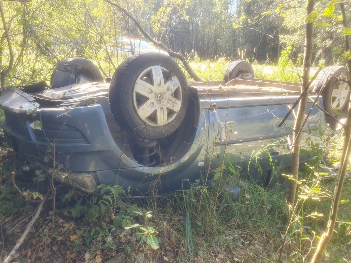 В Тверской области погиб водитель перевернувшегося "Опеля"