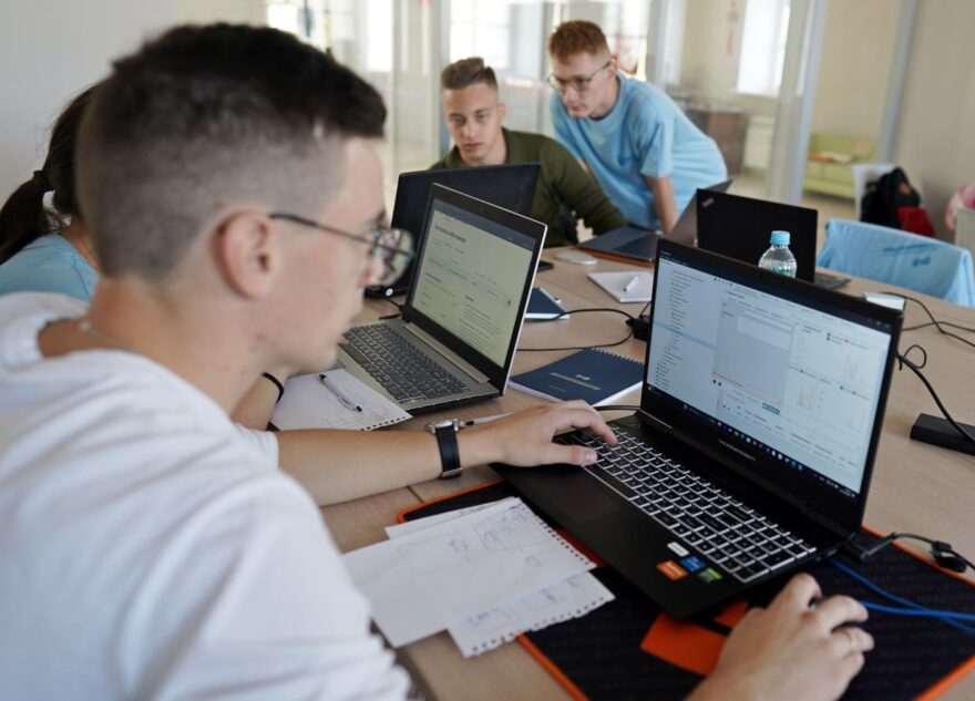В Тверской области назвали победителей чемпионата по спортивному программированию В Тверской области назвали победителей чемпионата по спортивному программированию
