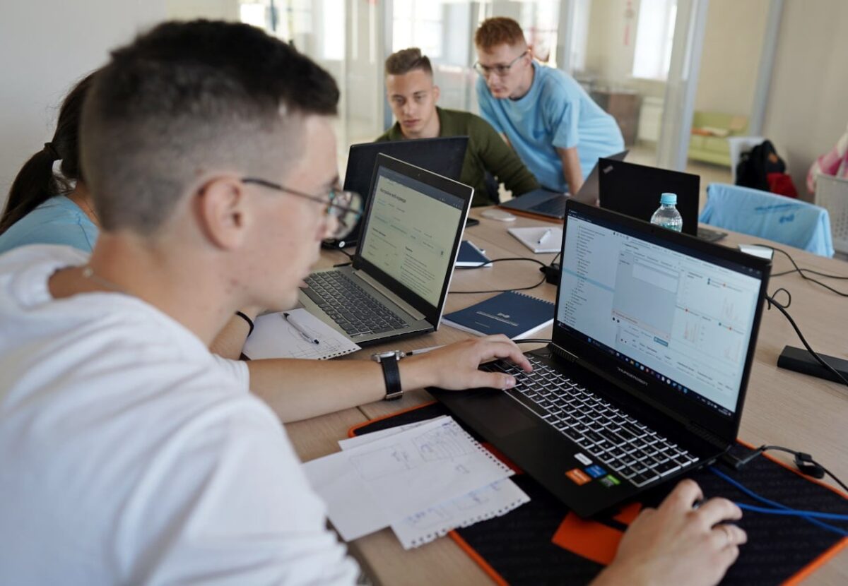 В Тверской области назвали победителей чемпионата по спортивному программированию В Тверской области назвали победителей чемпионата по спортивному программированию