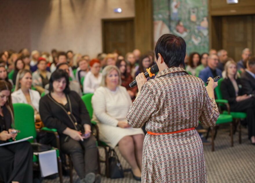 Больше 200 представителей туротрасли приняли участие в Тверском туристском форуме Больше 200 представителей туротрасли приняли участие в Тверском туристском форуме
