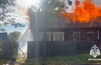 В посёлке в Тверской области сгорел жилой дом