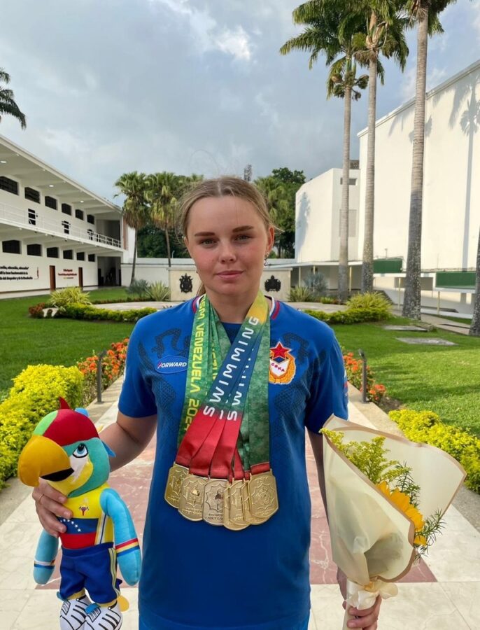 Пловчиха из Тверской области завоевала семь золотых медалей на Играх в Венесуэле   