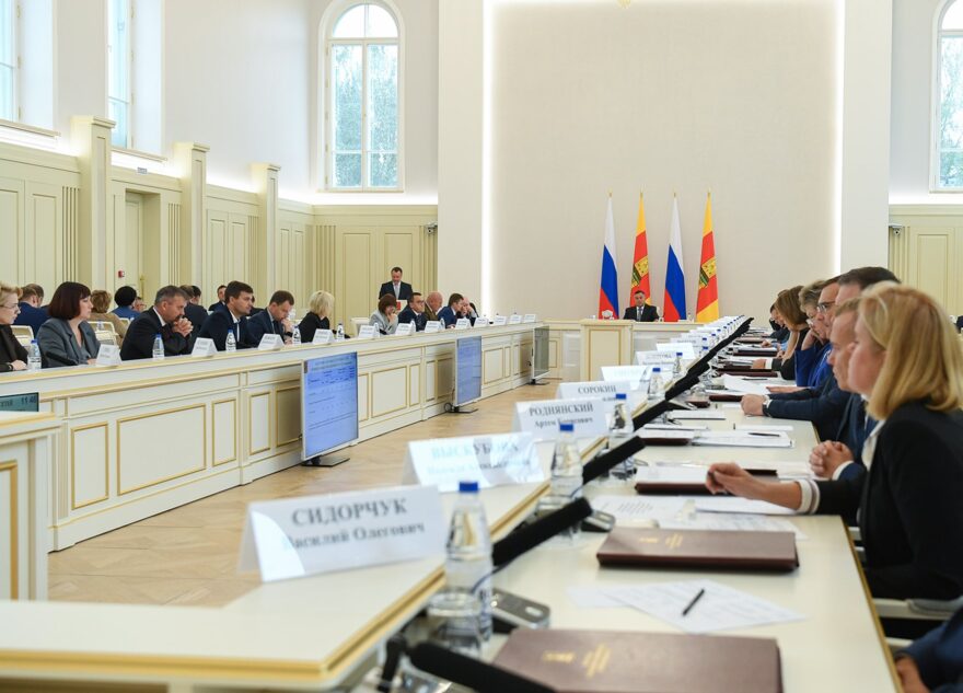 Игорь Руденя обозначил задачи по завершению подготовки объектов ЖКХ к отопительному сезону