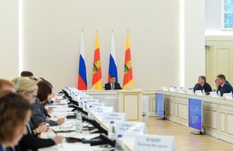 Игорь Руденя обозначил задачи по завершению подготовки объектов ЖКХ к отопительному сезону Игорь Руденя обозначил задачи по завершению подготовки объектов ЖКХ к отопительному сезону