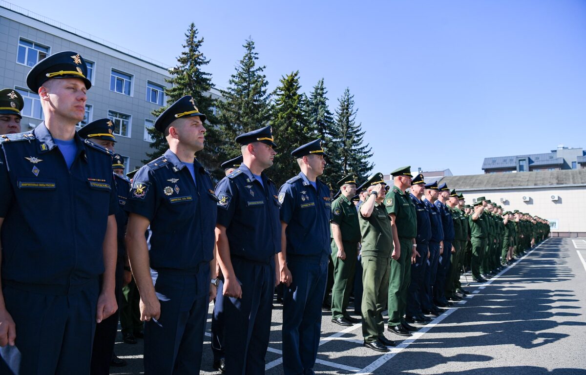Игорь Руденя поздравил с началом нового учебного года учащихся и преподавателей Военной академии воздушно-космической обороны Игорь Руденя поздравил с началом нового учебного года учащихся и преподавателей Военной академии воздушно-космической обороны
