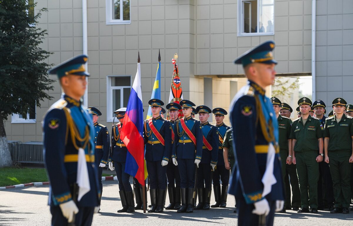 Игорь Руденя поздравил с началом нового учебного года учащихся и преподавателей Военной академии воздушно-космической обороны