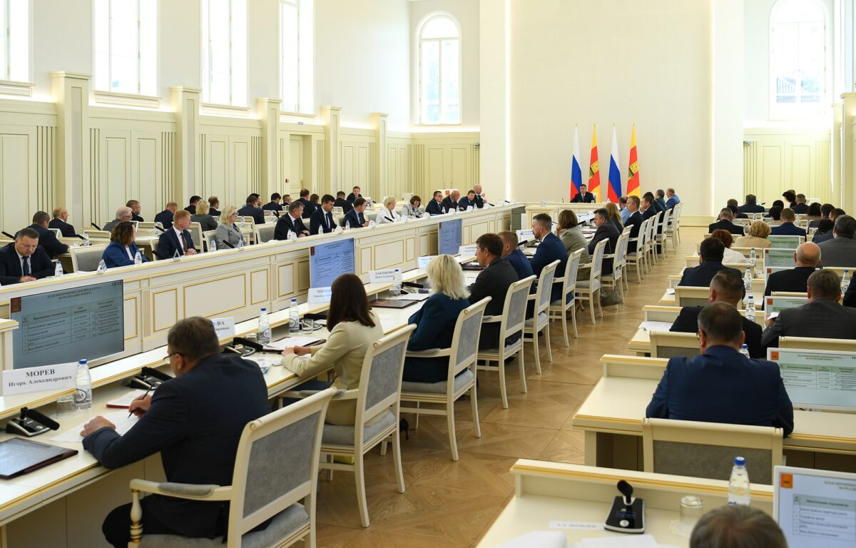 На заседании правительства Тверской области рассмотрели вопросы поддержки участников СВО