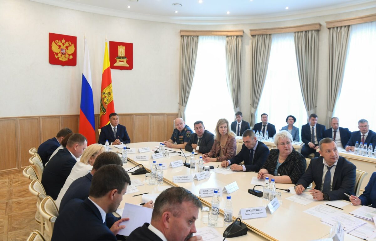 Губернатор Игорь Руденя провел заседание региональной межведомственной комиссии по земельным отношениям