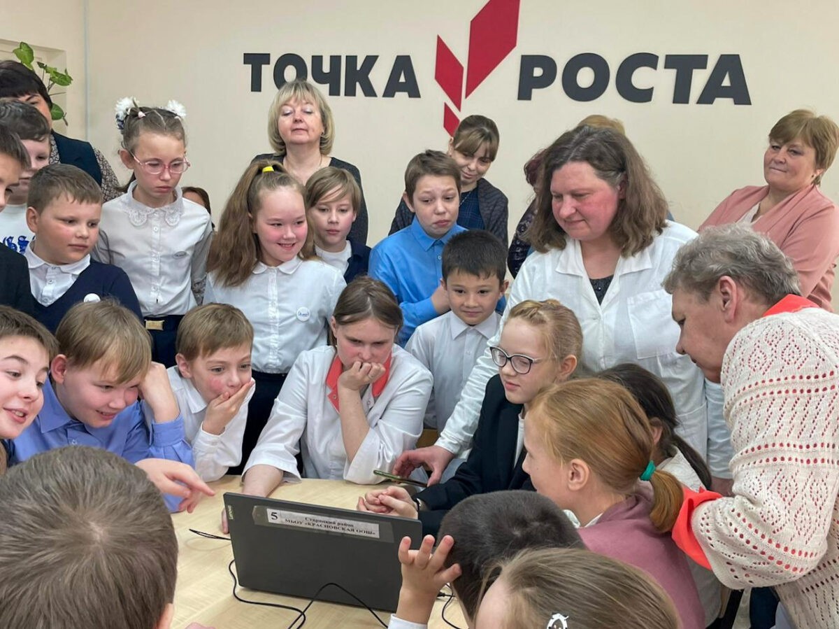 В 56 школах Тверской области начали работу центры «Точка роста»
