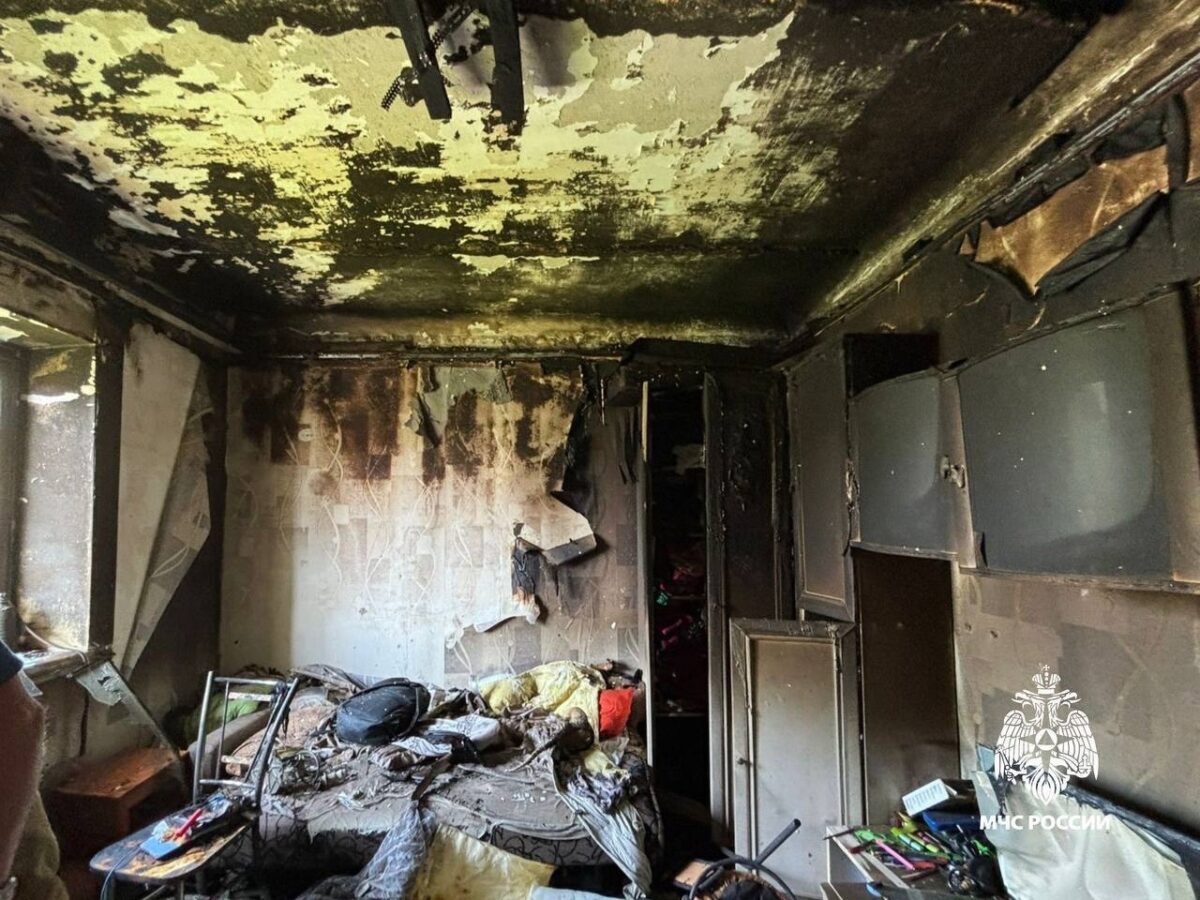 Зарядное устройство спалило квартиру в Тверской области