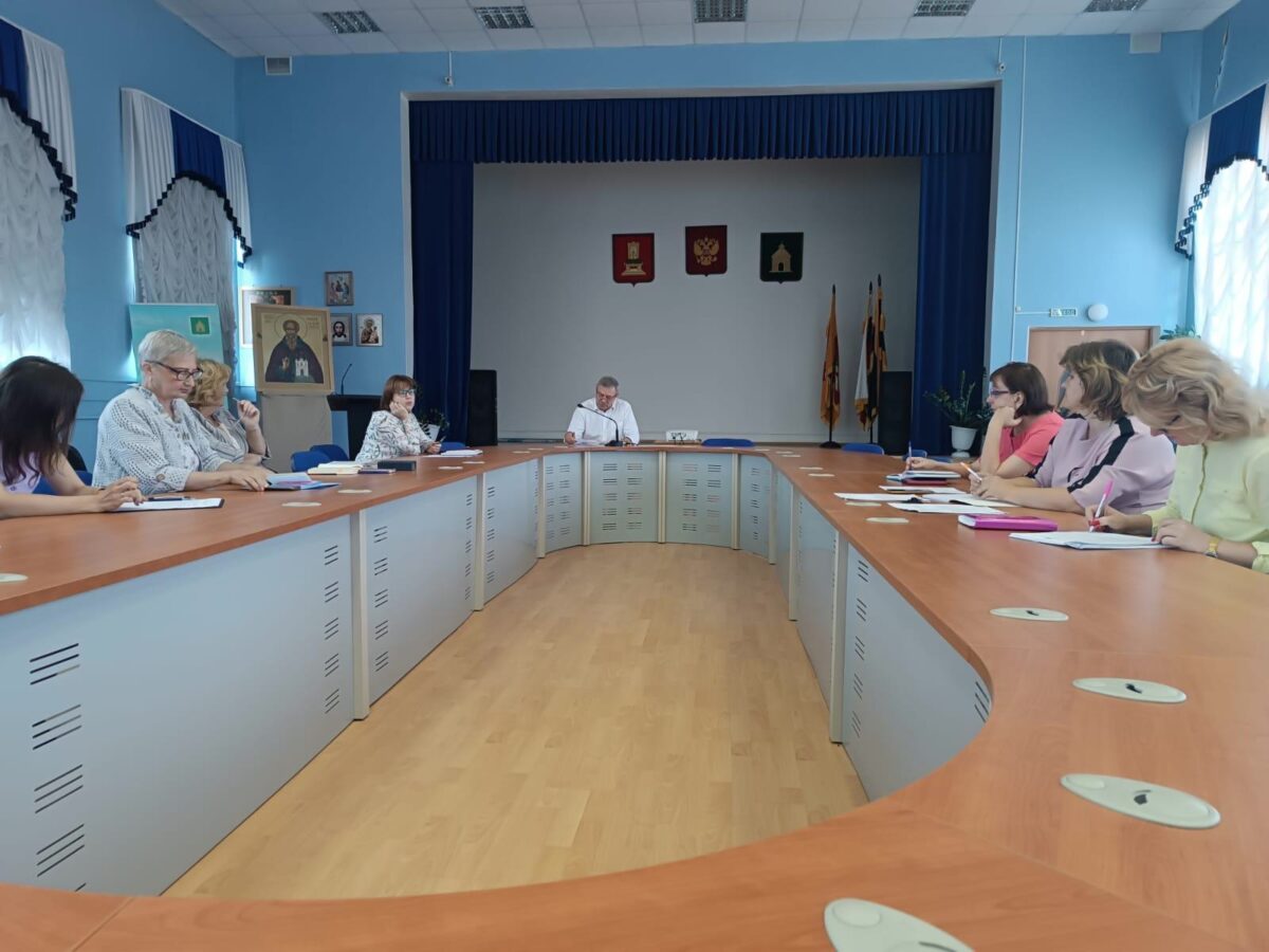 В Калязинском округе создана комиссия по оказанию помощи семьям участников СВО В Калязинском округе создана комиссия по оказанию помощи семьям участников СВО