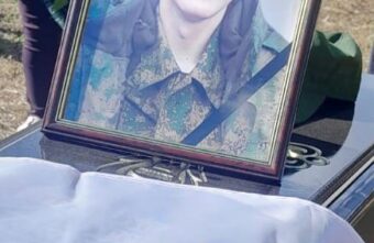 В Тверской области простились с погибшим на СВО Денисом Кокуновым