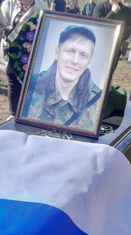 В Тверской области простились с погибшим на СВО Денисом Кокуновым