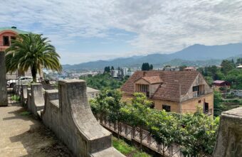 Эксперты назвали бюджетные направления для отдыха за границей в бархатный сезон