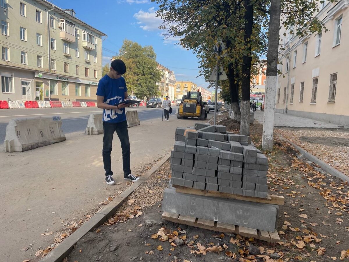 «Партийный десант» прошёл в Пролетарском районе города Твери