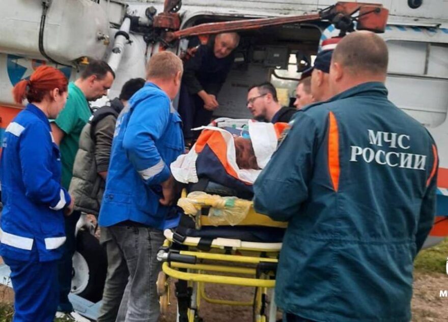 13-летнюю девочку срочно доставили в Тверь на вертолете