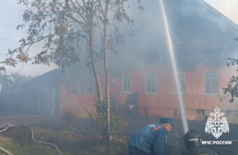 Днем в Тверской области сгорел жилой дом Днем в Тверской области сгорел жилой дом